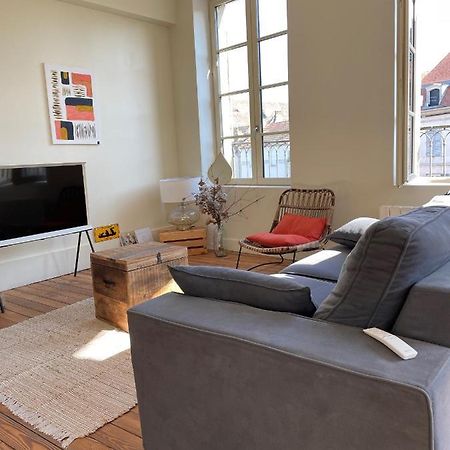Appartement Au Coeur Du Centre Historique Αβαλόν Εξωτερικό φωτογραφία