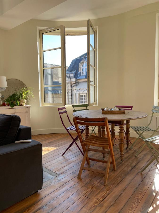 Appartement Au Coeur Du Centre Historique Αβαλόν Εξωτερικό φωτογραφία